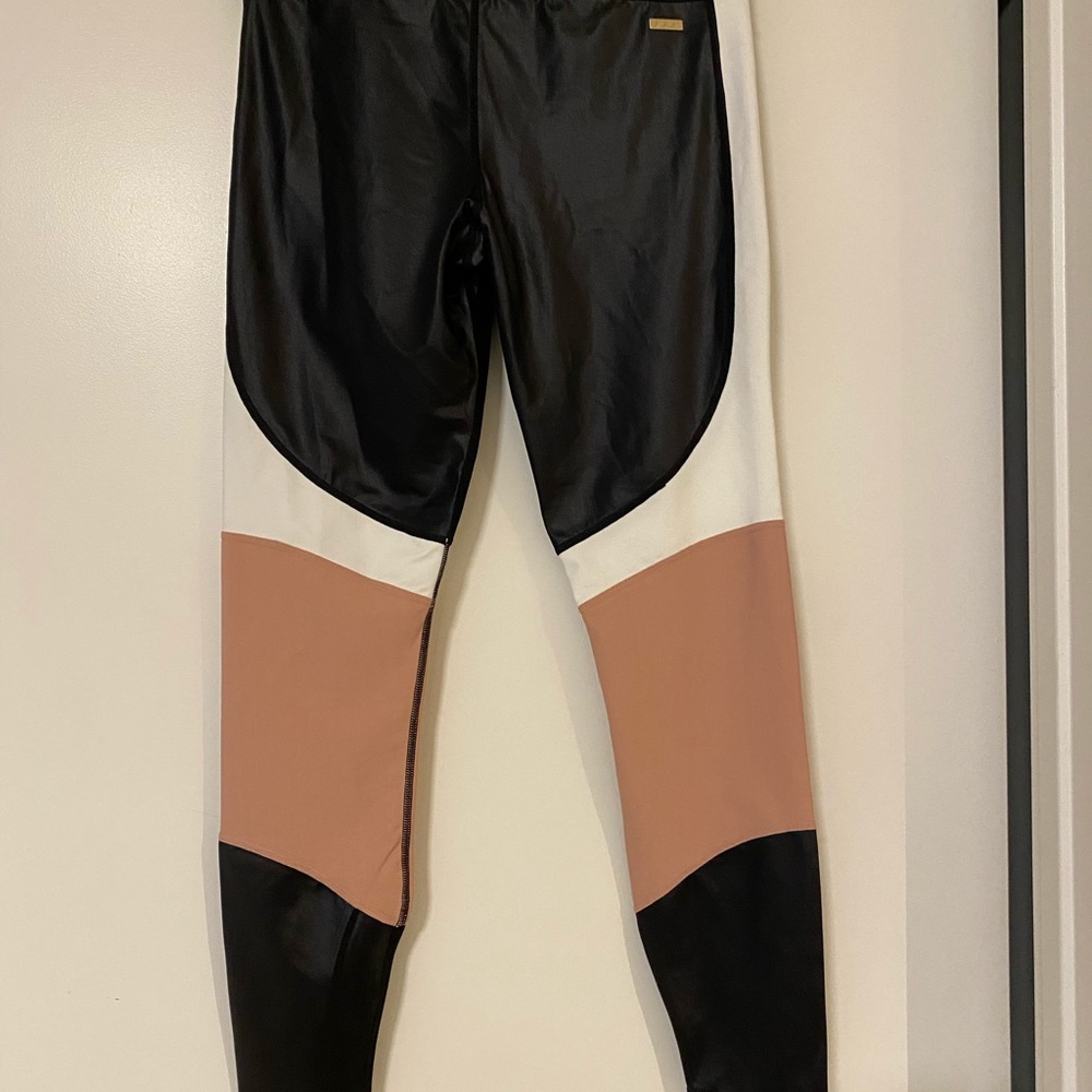 Alala Black designer luxury leggings -multiple sizes available